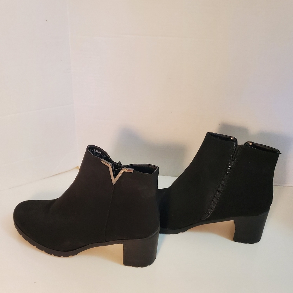 London Fog Collection Faux Suede Lug Soles Black Booties Boots "Owynn", Size 11